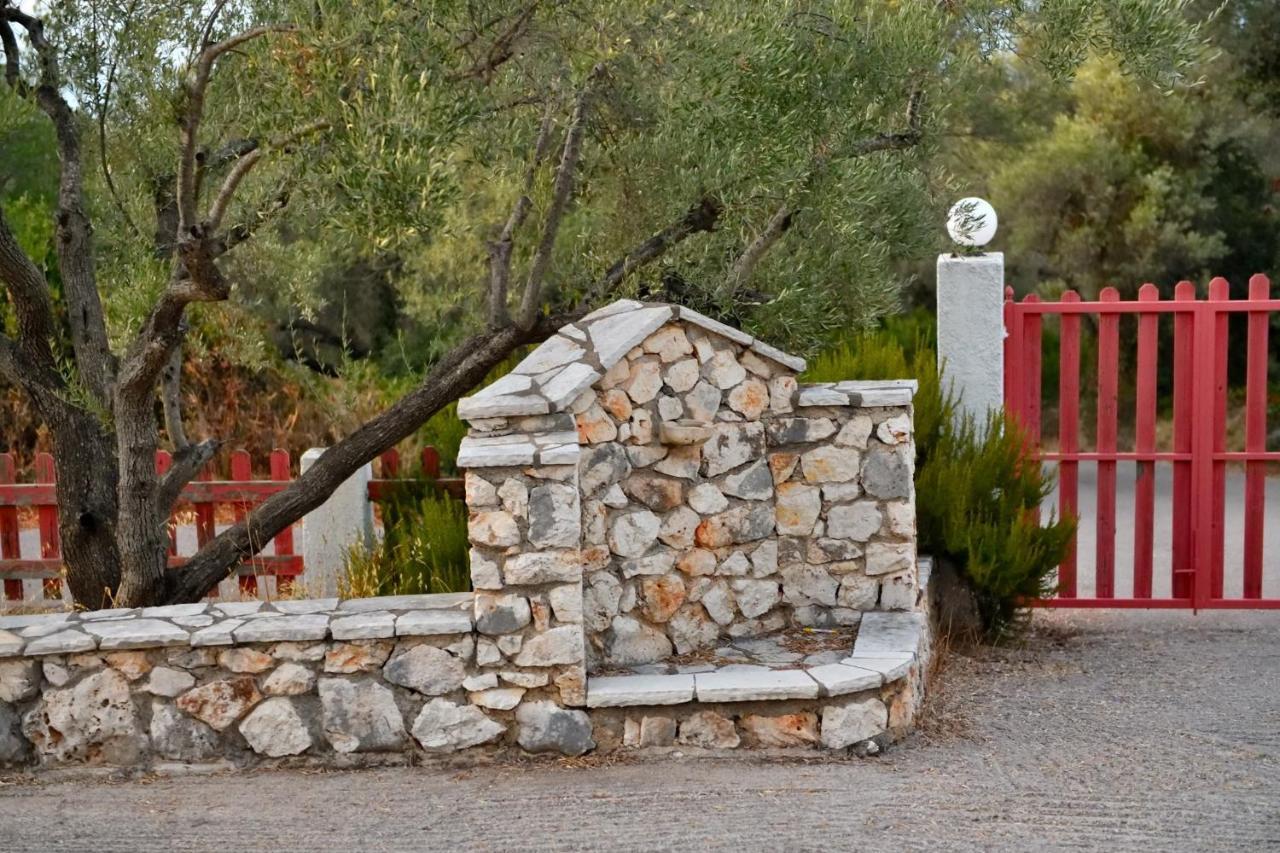 Tsoukaládhes Villa Erato מראה חיצוני תמונה